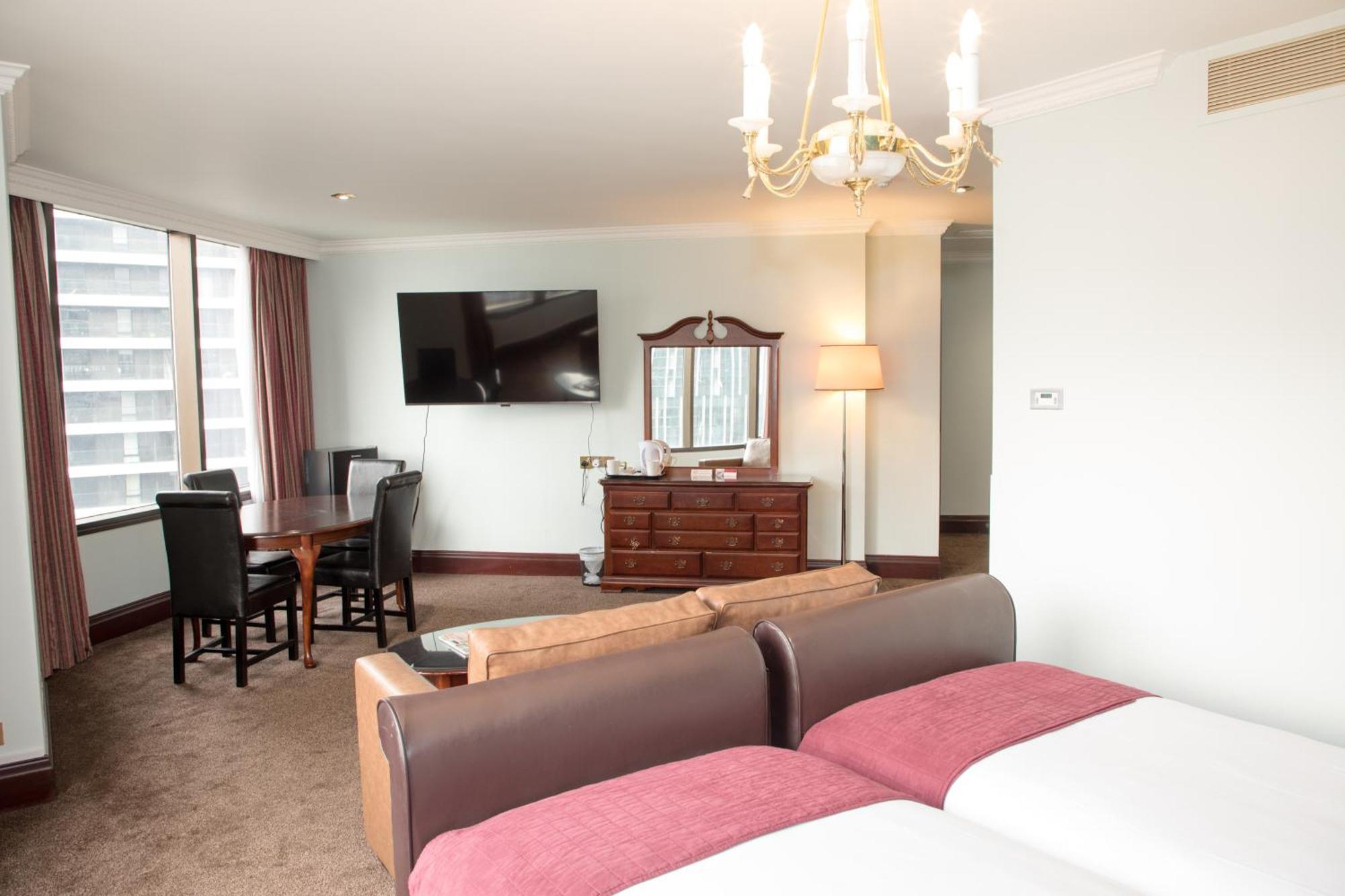 Britannia International Hotel Canary Wharf Londres Exterior foto A room at the hotel