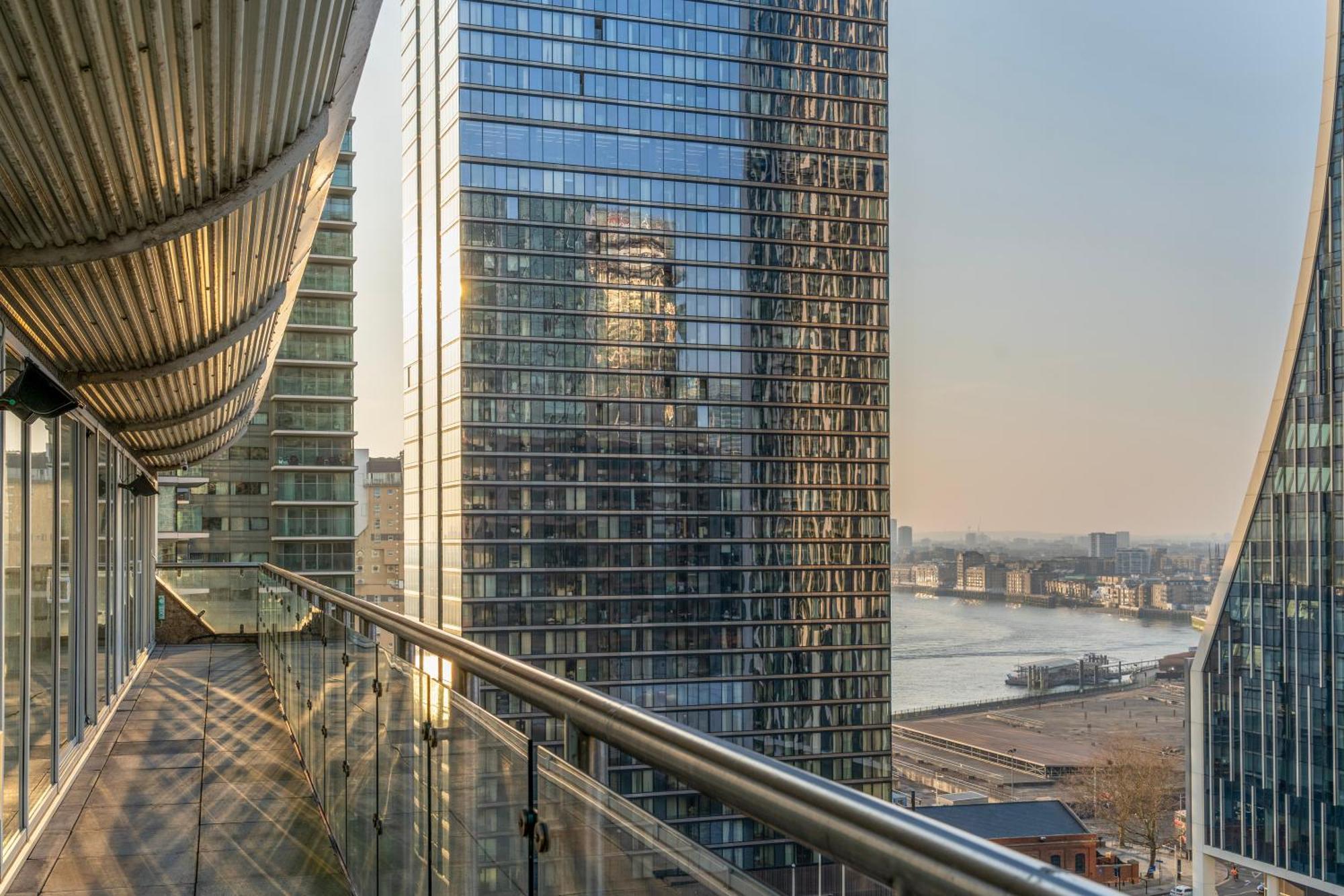 Britannia International Hotel Canary Wharf Londres Exterior foto